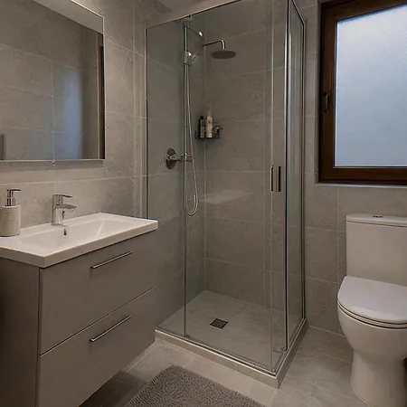 Alekos *